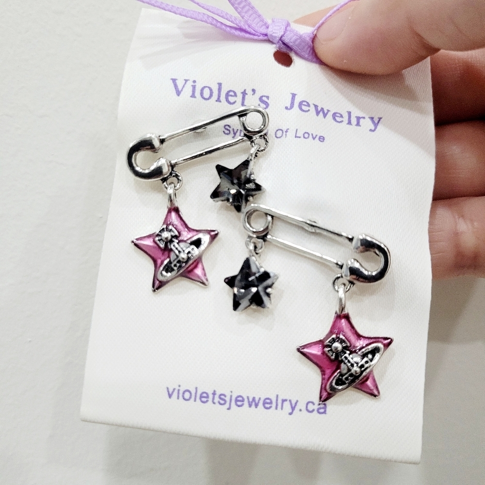 Brand New Silver Tone Safety Pin Style Pink Star Earrings - Picture 7 of 8
